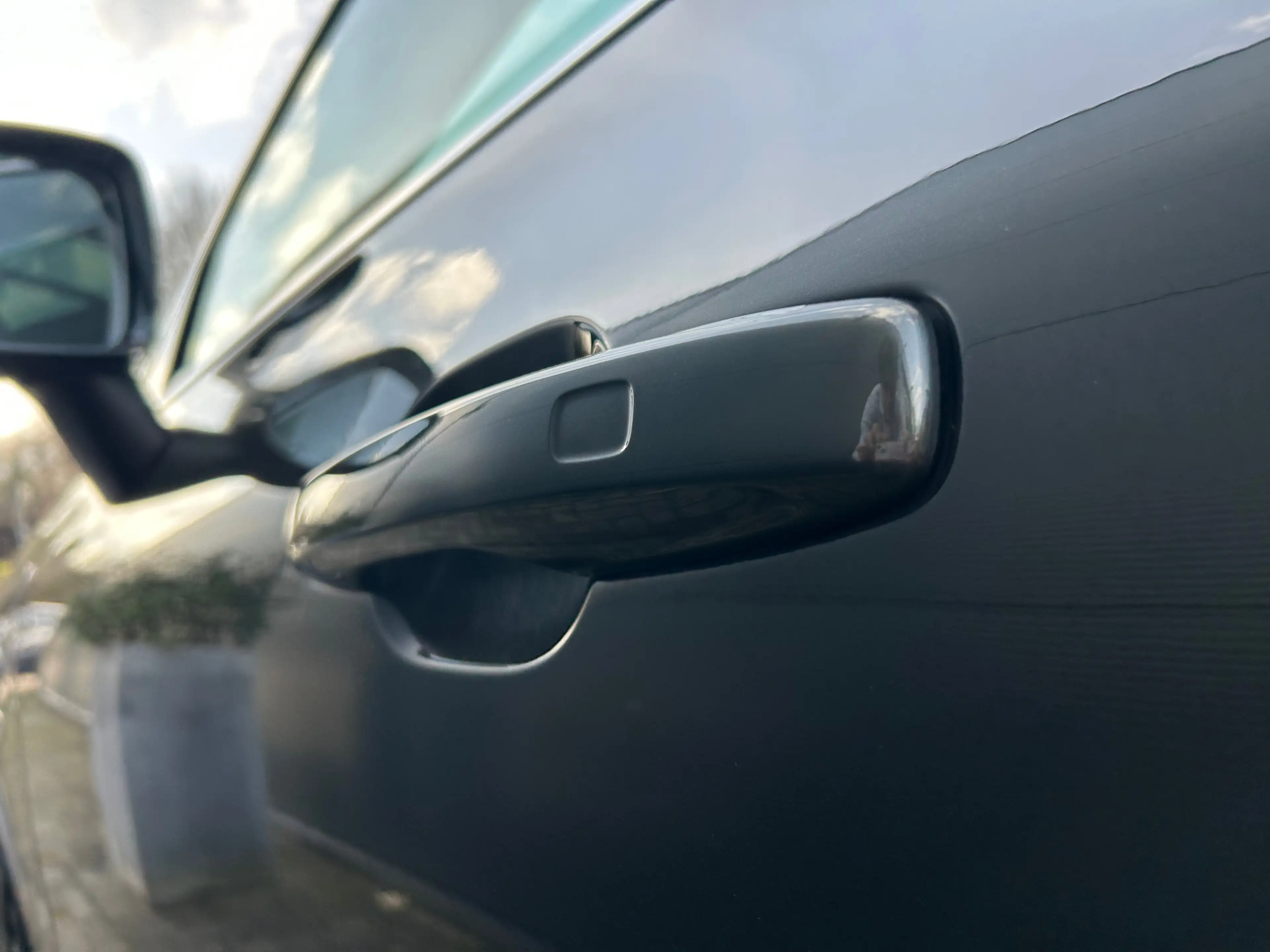 Volvo XC60 2.0 Recharge T6 AWD Inscription | Pilot Assist | S — photo 6