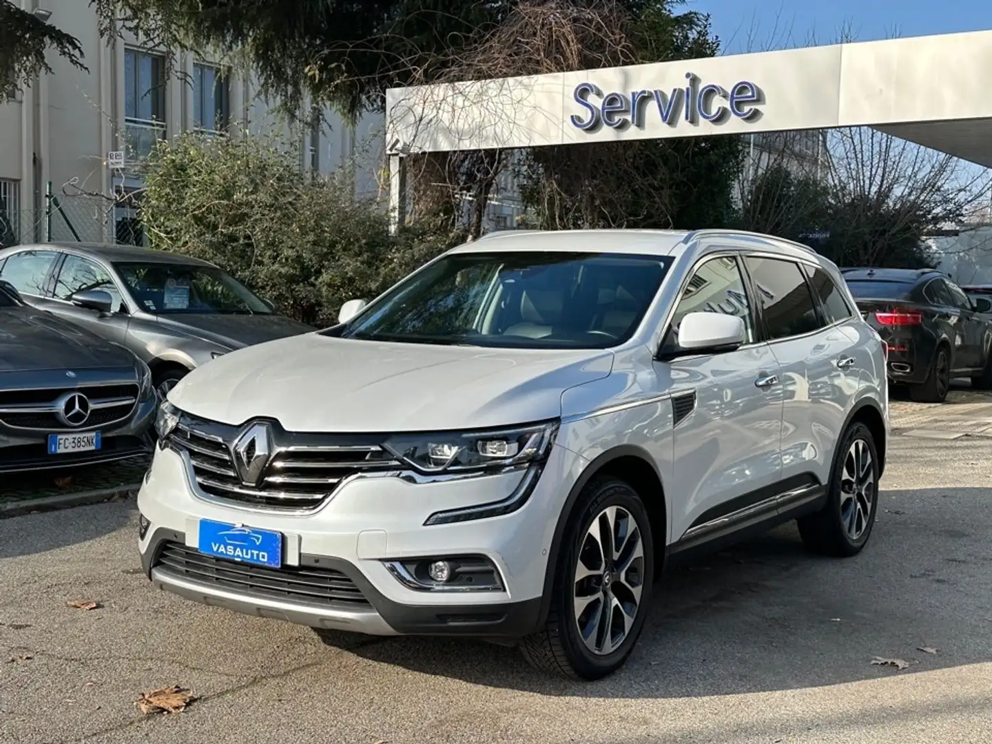 Renault Koleos dCi 175 CV 4x4 X-Tronic Energy Initiale Paris Bianco - 2