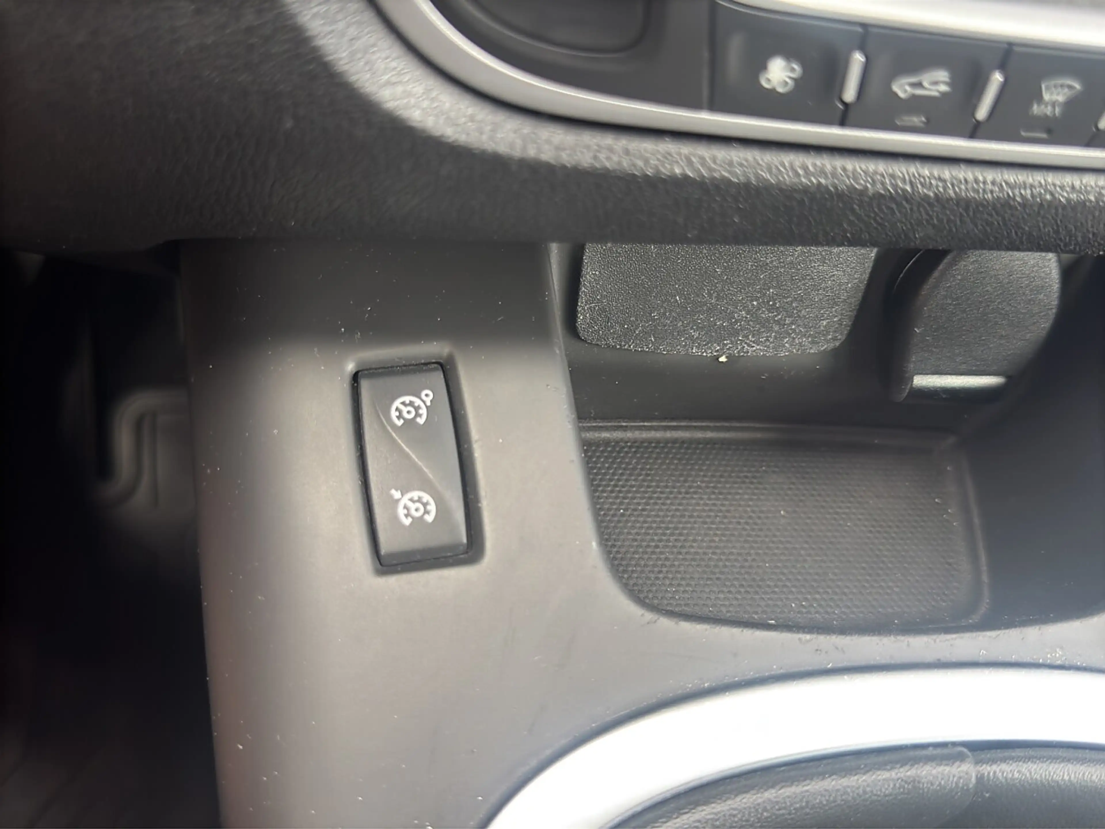 Renault Grand Scenic Grand Scénic Scenic 1.5 dCi 110 FAP — photo 14