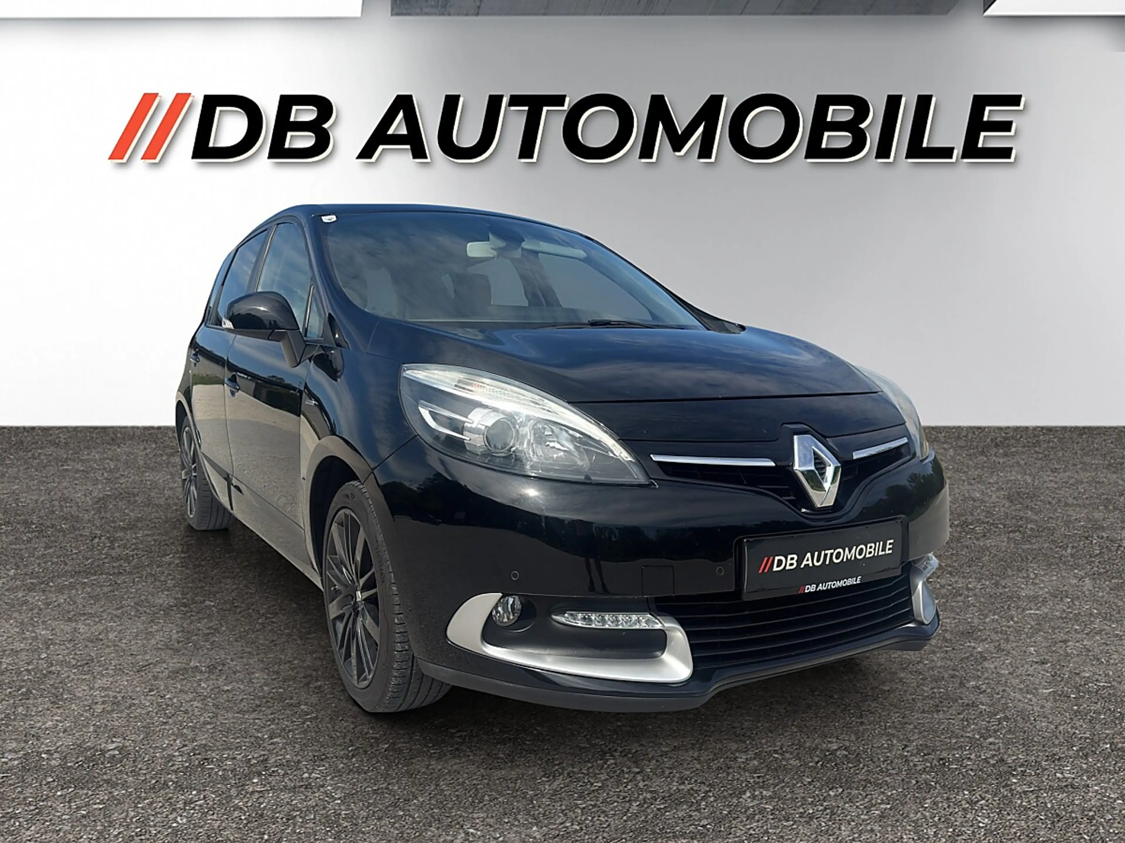 Renault Grand Scenic Grand Scénic Scenic 1.5 dCi 110 FAP — photo 3