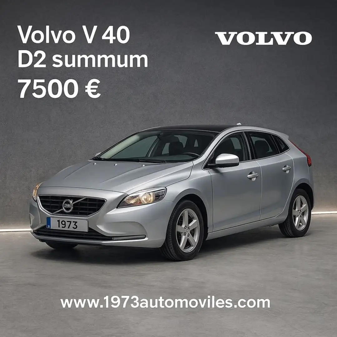 Volvo V40 1.6 D2 Summum Gris - 1