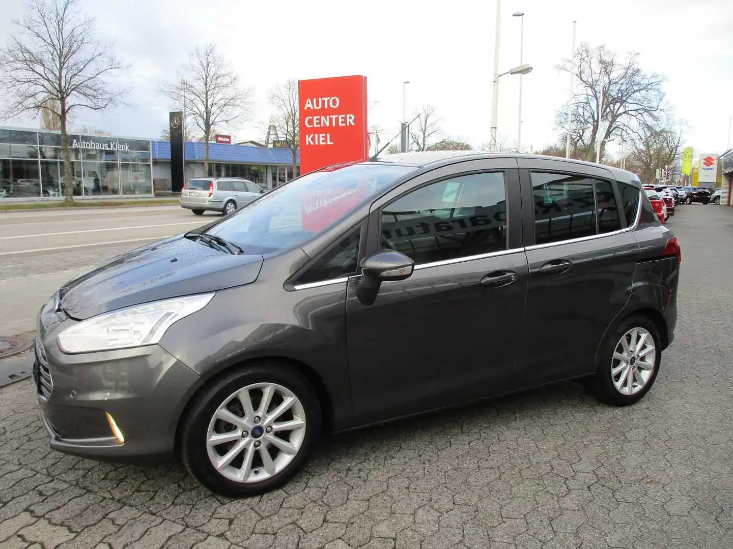 Ford B-Max Autom. Titanium *Klima*Sitzhzg.*Tempomat Grau - 1
