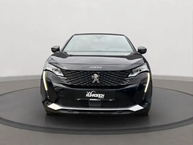 Peugeot 3008 view 6