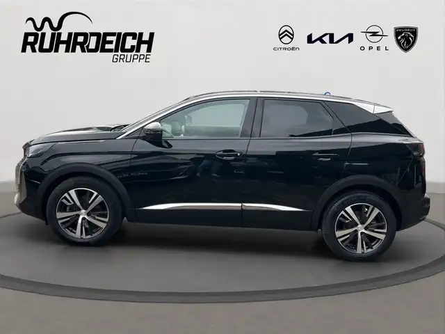 Peugeot 3008 view 2