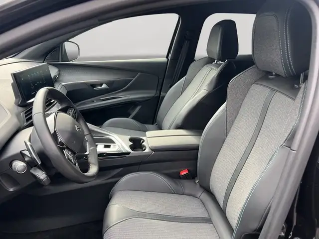 Peugeot 3008 view 8
