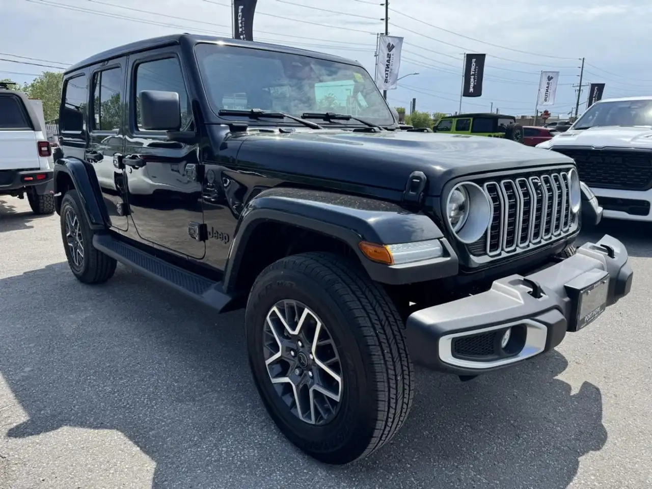 Jeep Wrangler photo Jeep Wrangler