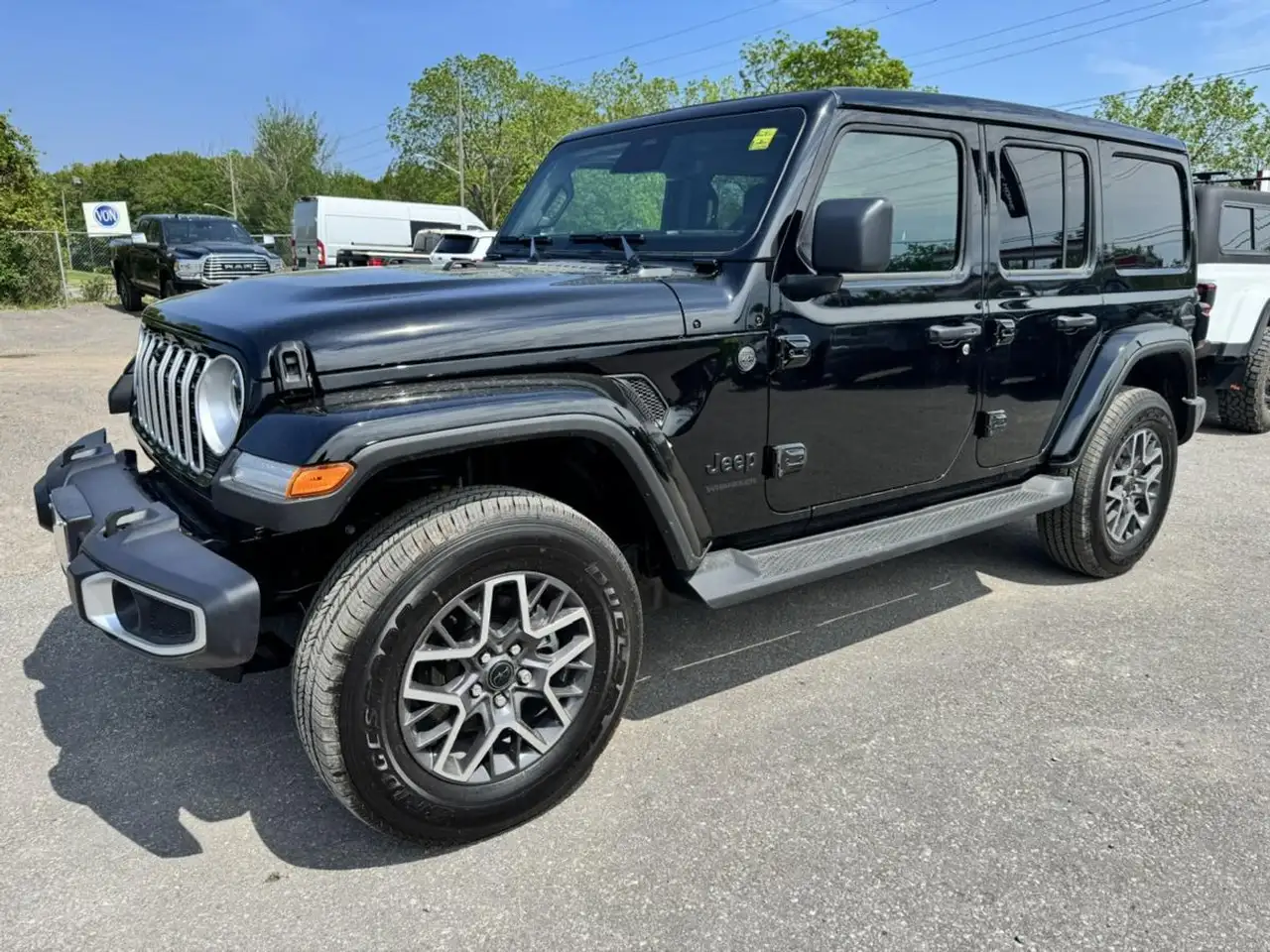 Jeep Wrangler photo Jeep Wrangler
