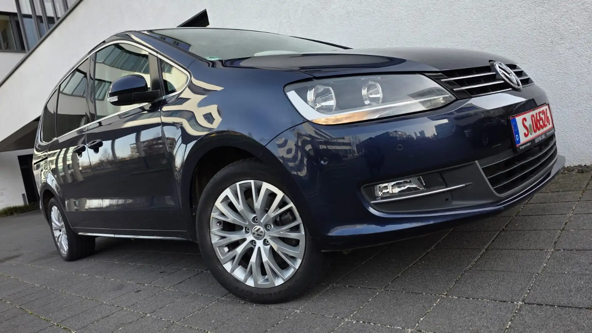 Volkswagen Sharan Sharan DSG+7SITZE+PANORAMA+GARANTIE+LEDER+NAVI+KAM Blau - 2