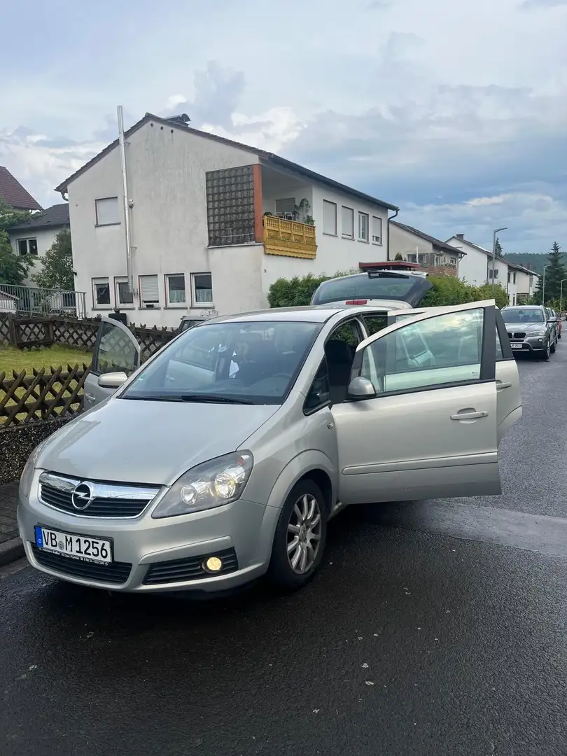 Opel Zafira Edition Blau - 2