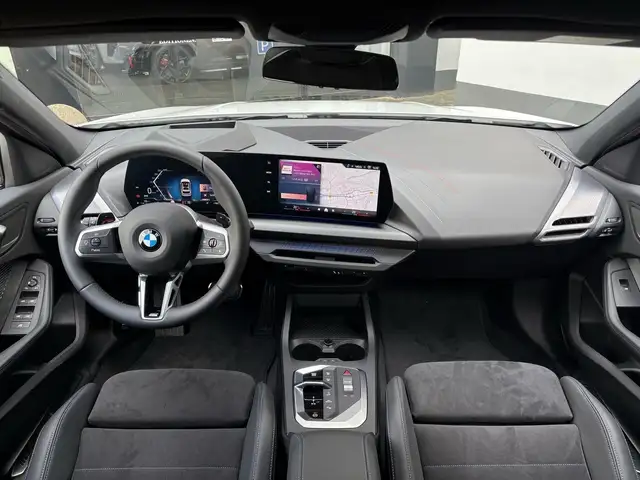 BMW M view 14