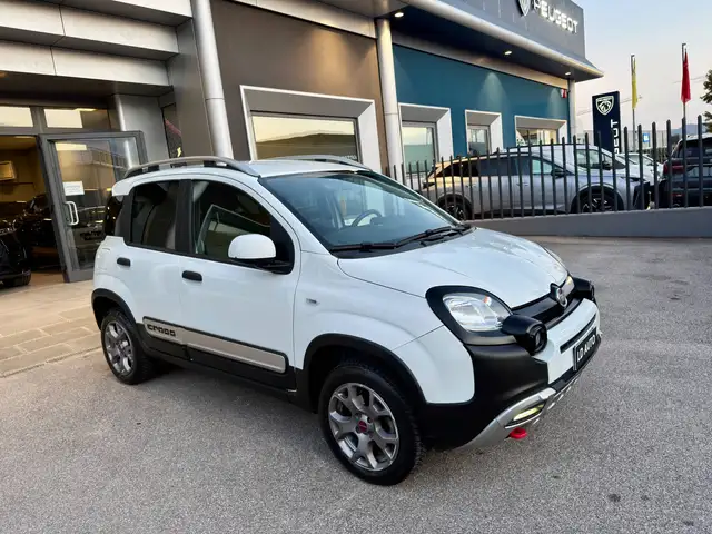 Fiat Panda Panda III 4x4 1.3 mjt 16v Cross 4x4 s GANCIO TRAINO