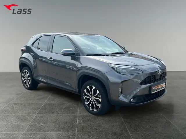 Toyota Yaris Cross view 8
