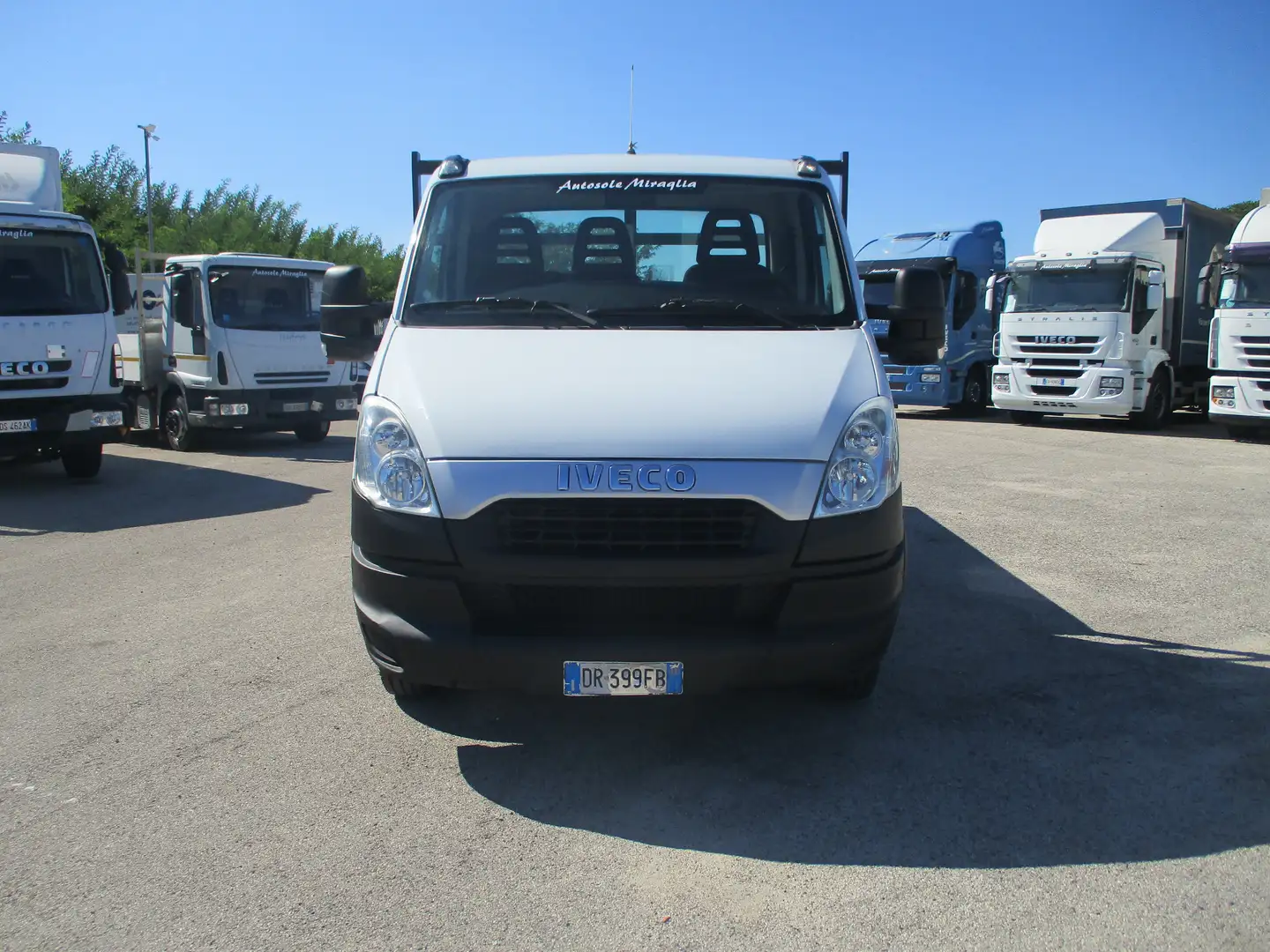 Iveco Daily 35C12 2.3 MULTIJET E5 CASSONE FISSO 4M TAGLIANDATO Bianco - 2