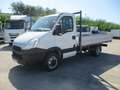 Iveco Daily 35C12 2.3 MULTIJET E5 CASSONE FISSO 4M TAGLIANDATO Bianco - thumbnail 3
