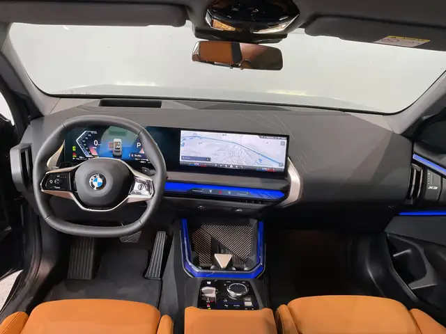 BMW X3 view 3