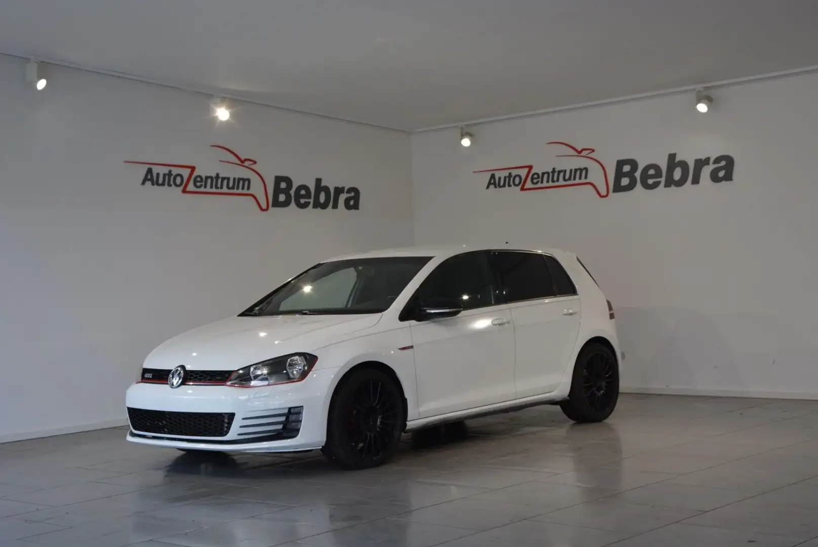 Volkswagen Golf GTI 2.0 TSI Tempomat/SHZ/Alu 18/Klimatronic Weiß - 1