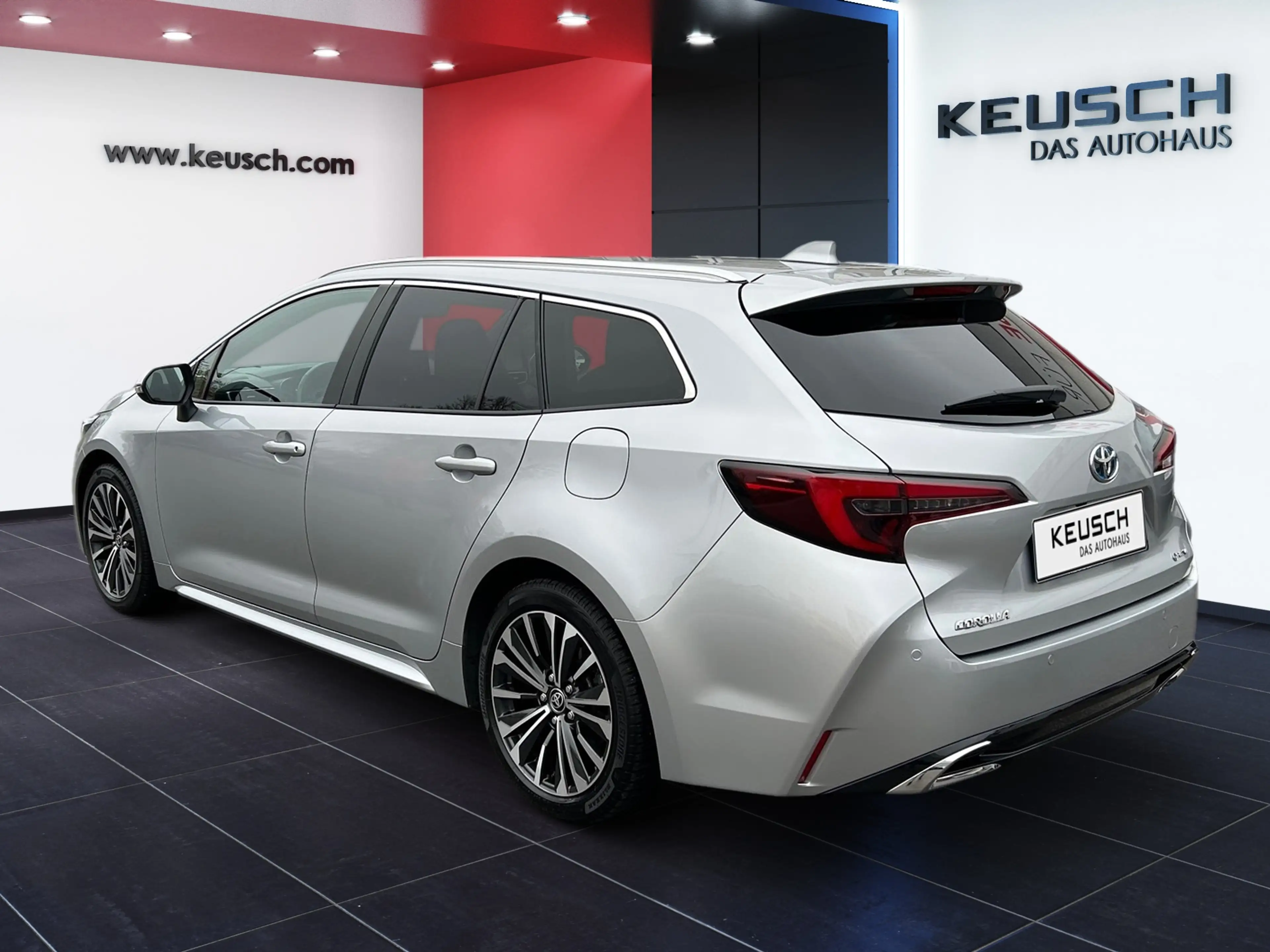 Toyota Corolla Corolla 1,8 HSD TS Active Drive — photo 11