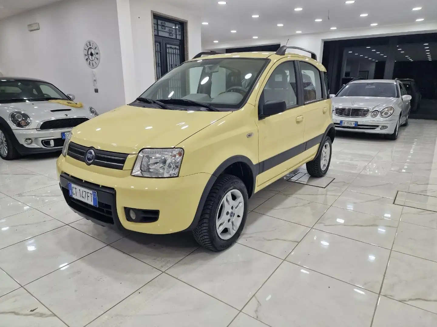 Fiat Panda Panda 1.3 mjt 16v 4x4 Gelb - 1
