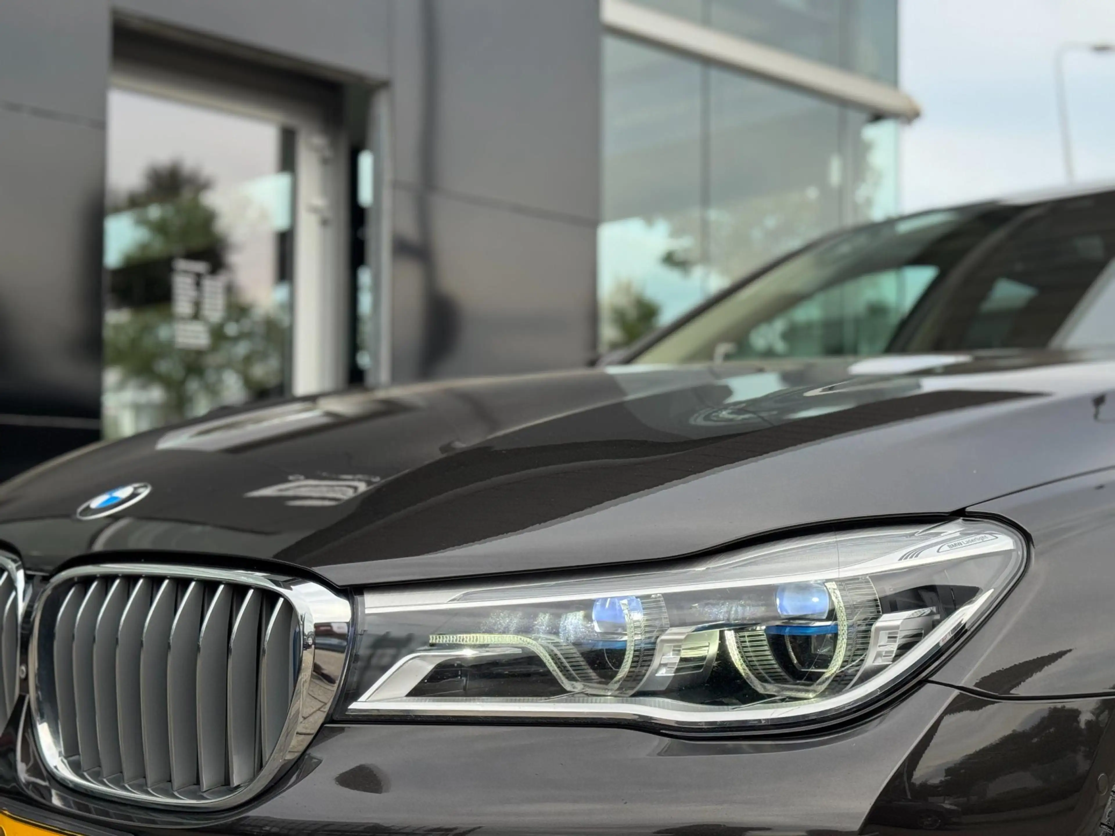 BMW 740 7-serie 740e iPerformance — photo 7