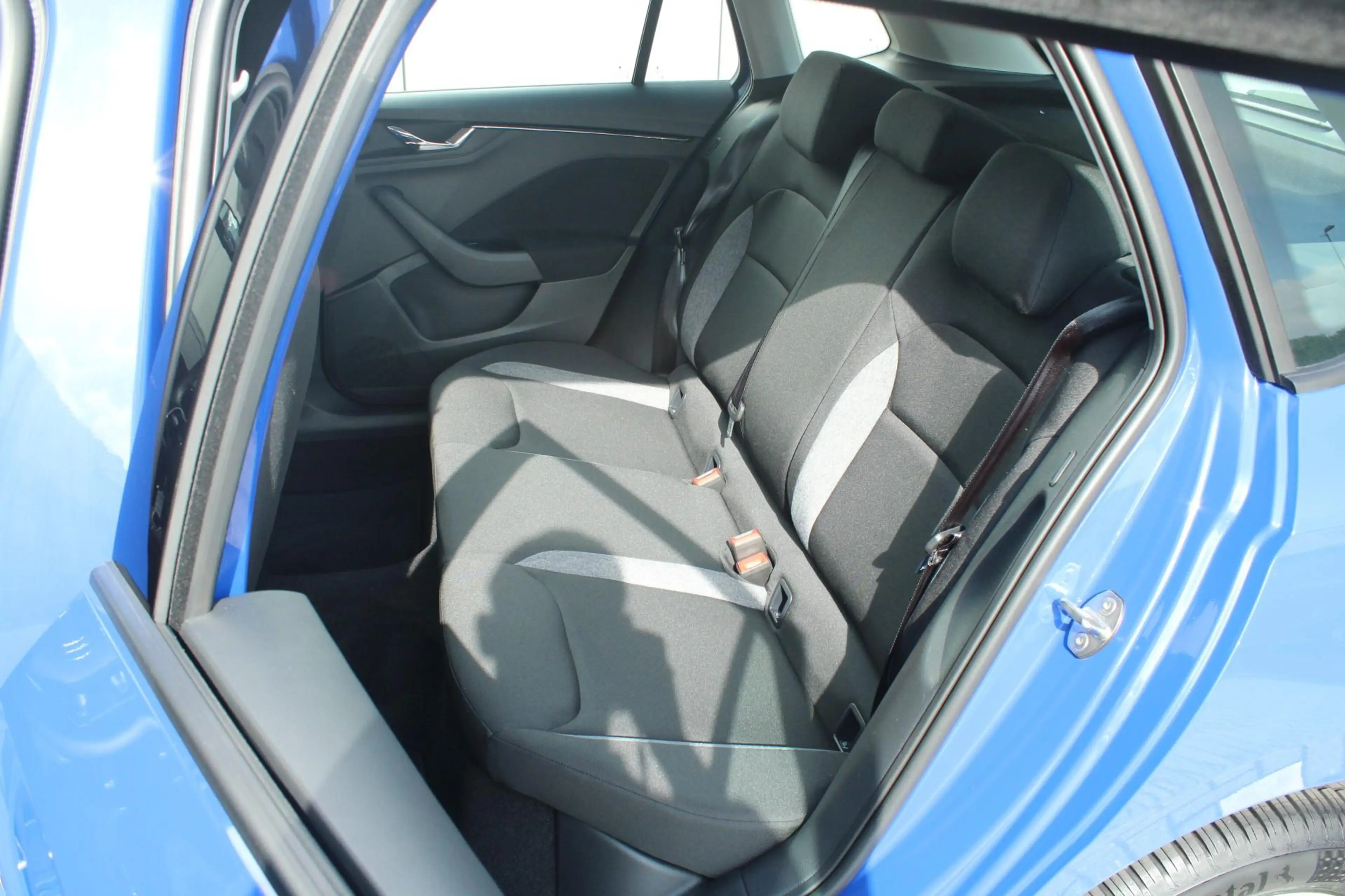 Skoda Kamiq 1.0 TSI 115pk Essence | Airco | Cruise control | D — photo 6