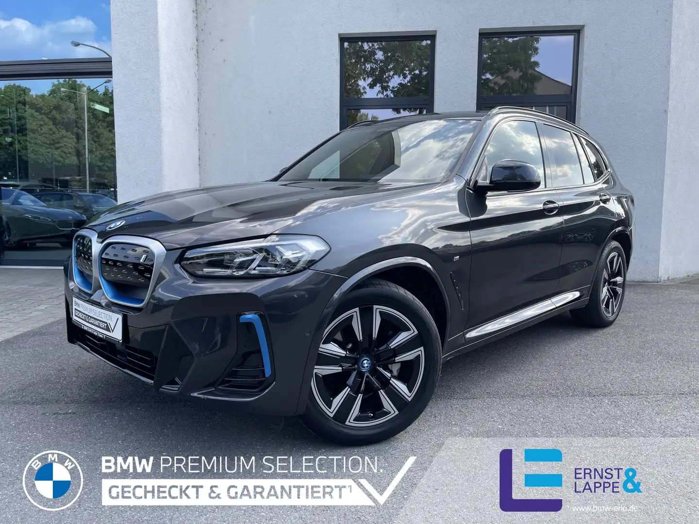 BMW iX3 FACELIFT || AHK PANO DrivingProf. Sportsitze Grau - 1