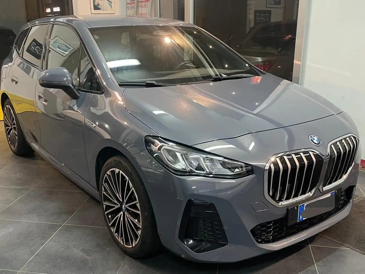 BMW 225 Serie 2 Active Tourer 225e Active Tourer xdrive Grigio - 1