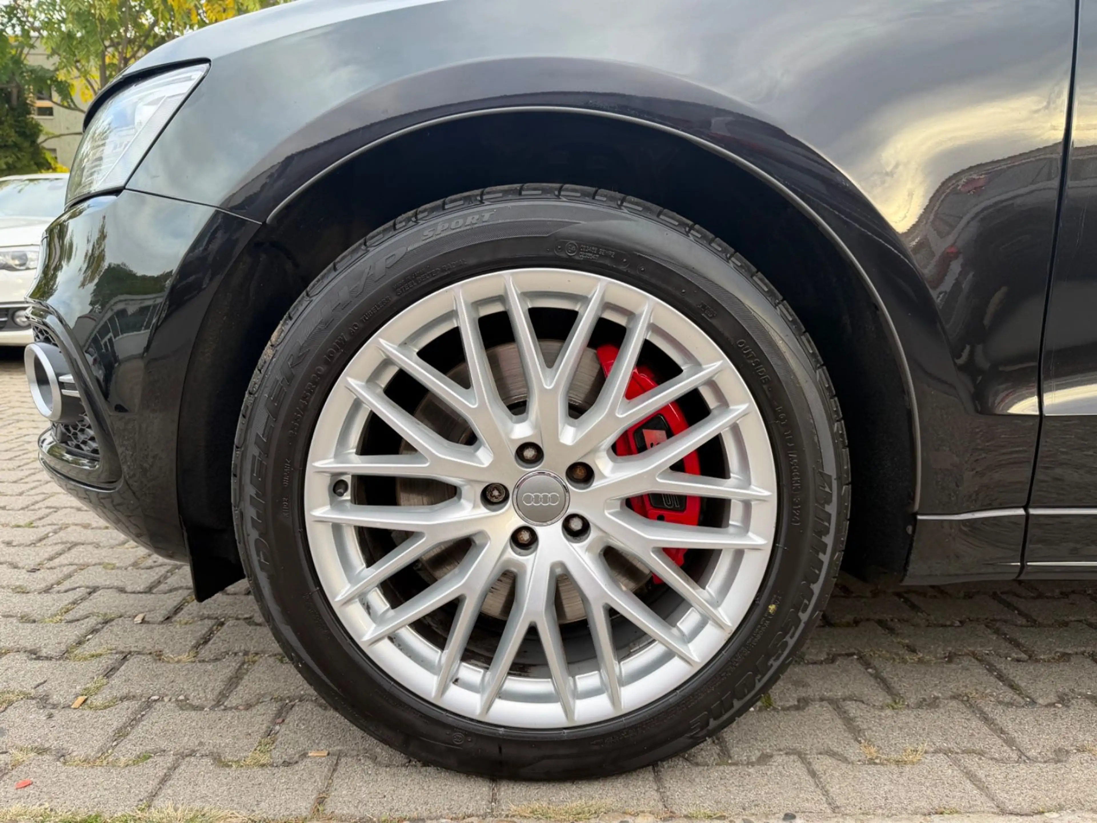 Audi SQ5 3.0 TDI competition quattro/PANO/B&O/ — photo 8