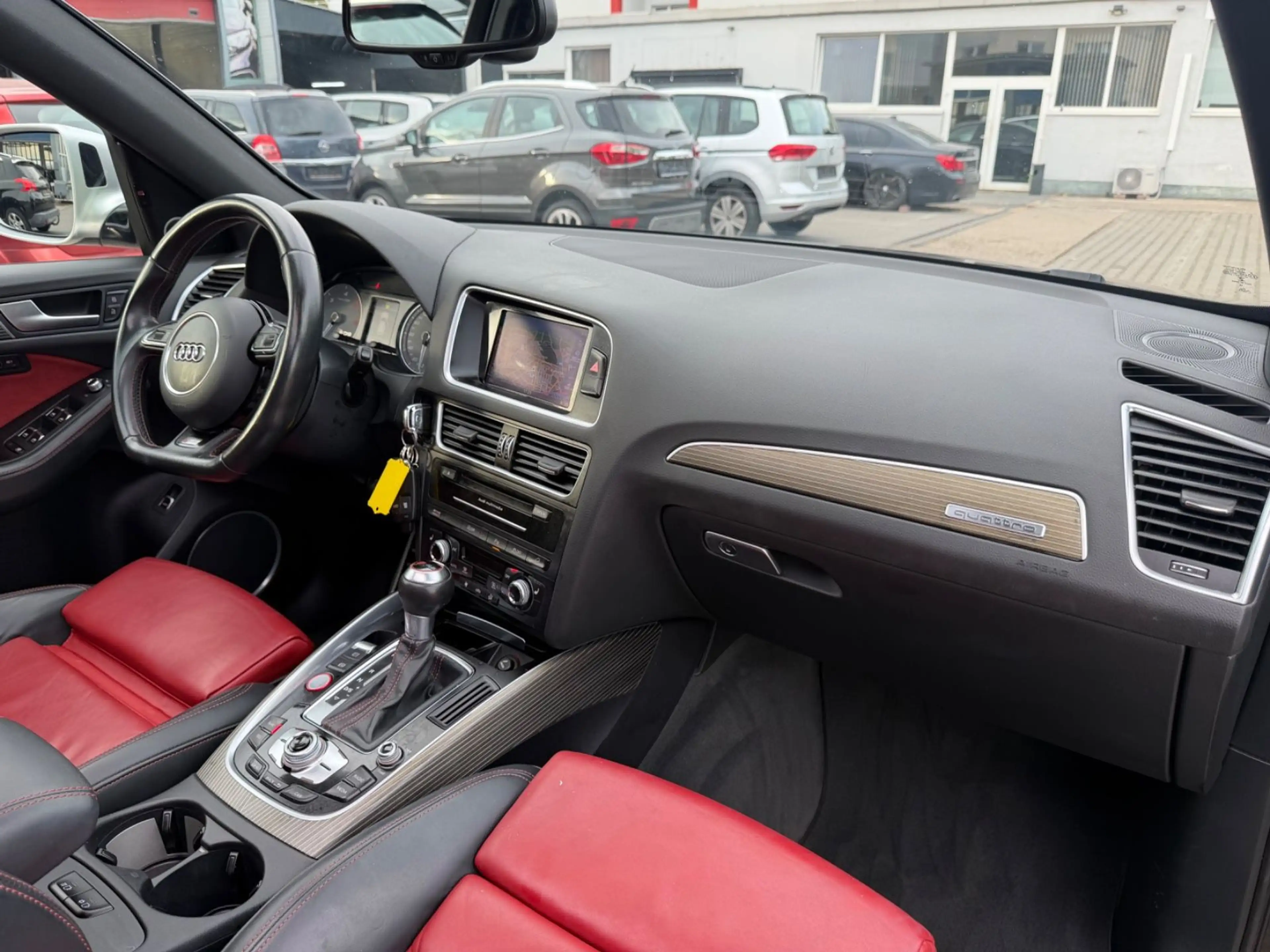 Audi SQ5 3.0 TDI competition quattro/PANO/B&O/ — photo 15