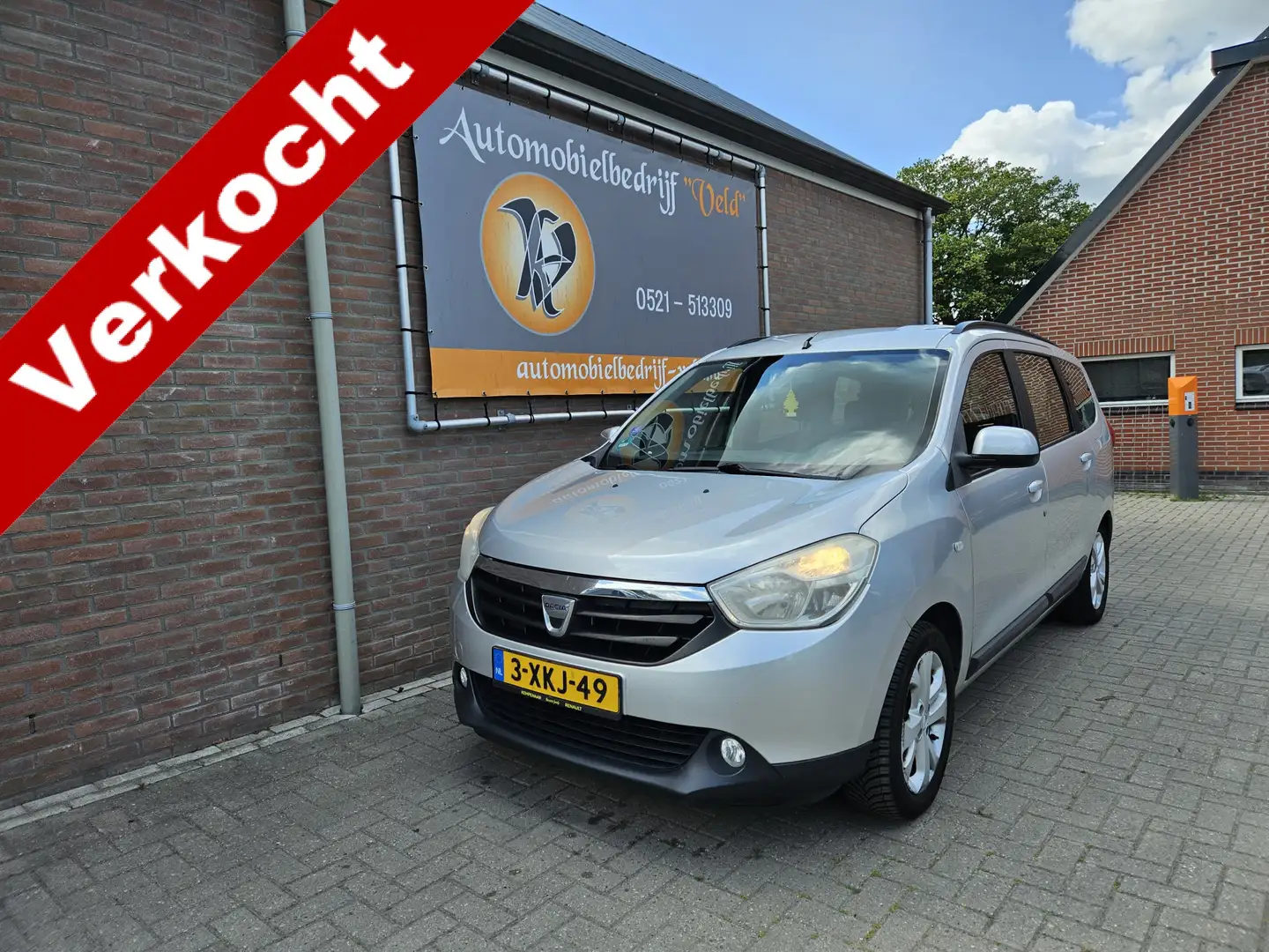 Dacia Lodgy 1.6 MPi 7p. Gris - 1