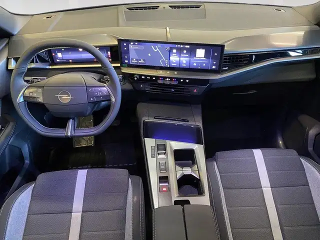 Opel Grandland view 6