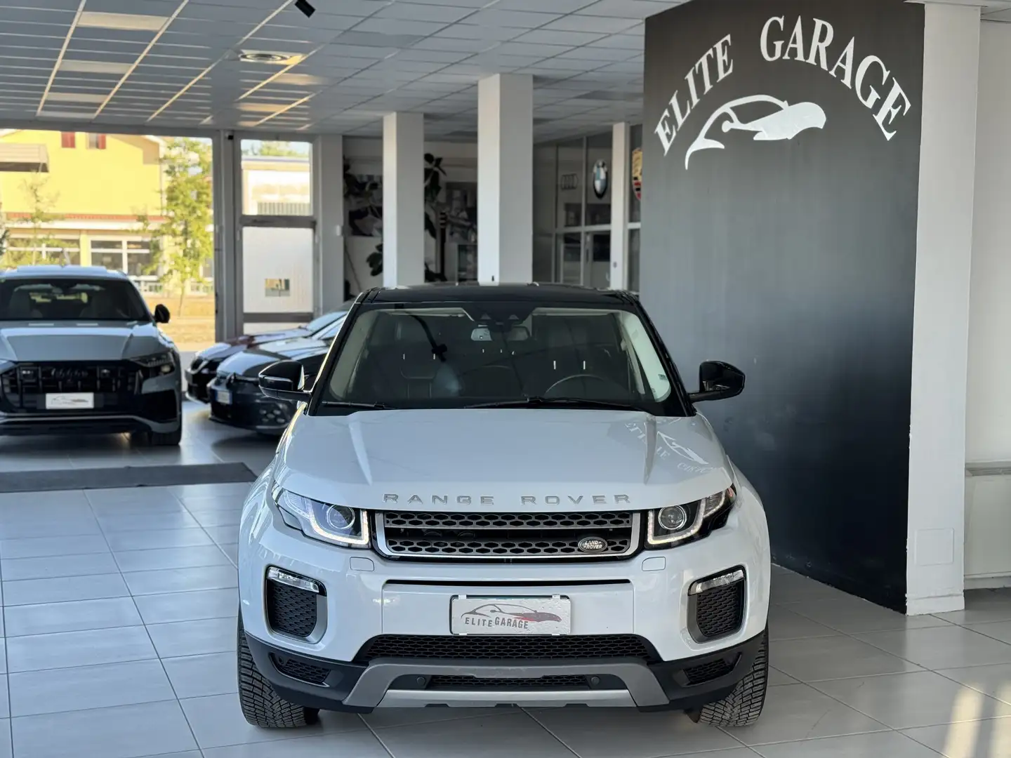 Land Rover Range Rover Evoque 2.0 td4 SE Dynamic 150cv auto BI-COLOR Bianco - 2