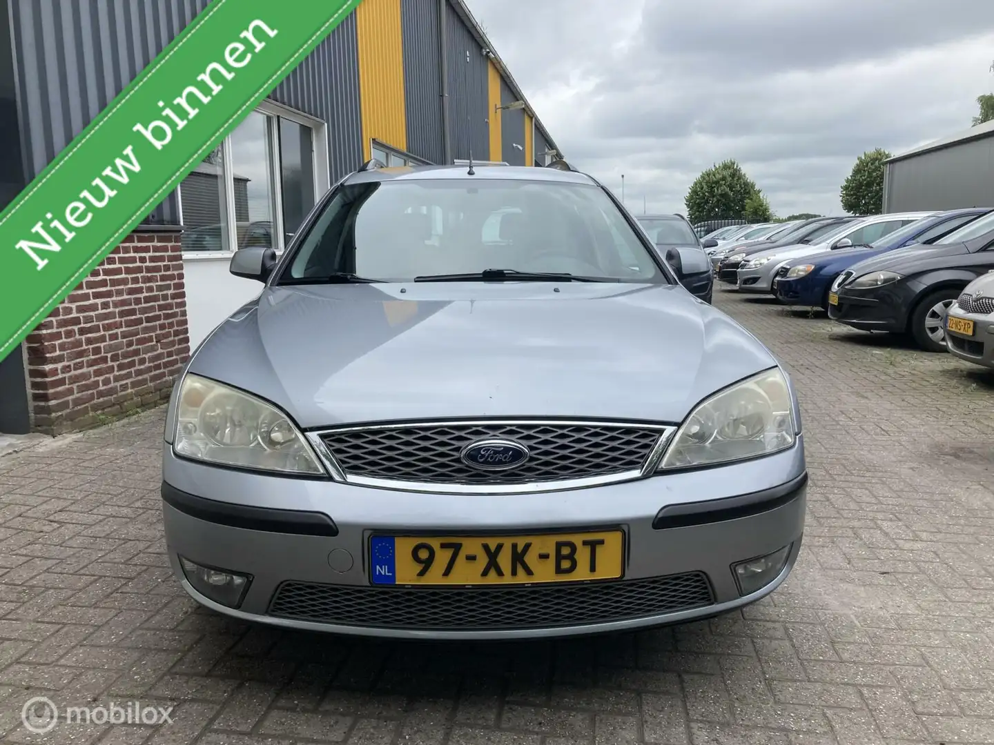 Ford Mondeo Wagon 1.8-16V Champion TREKHAAK! Grijs - 2