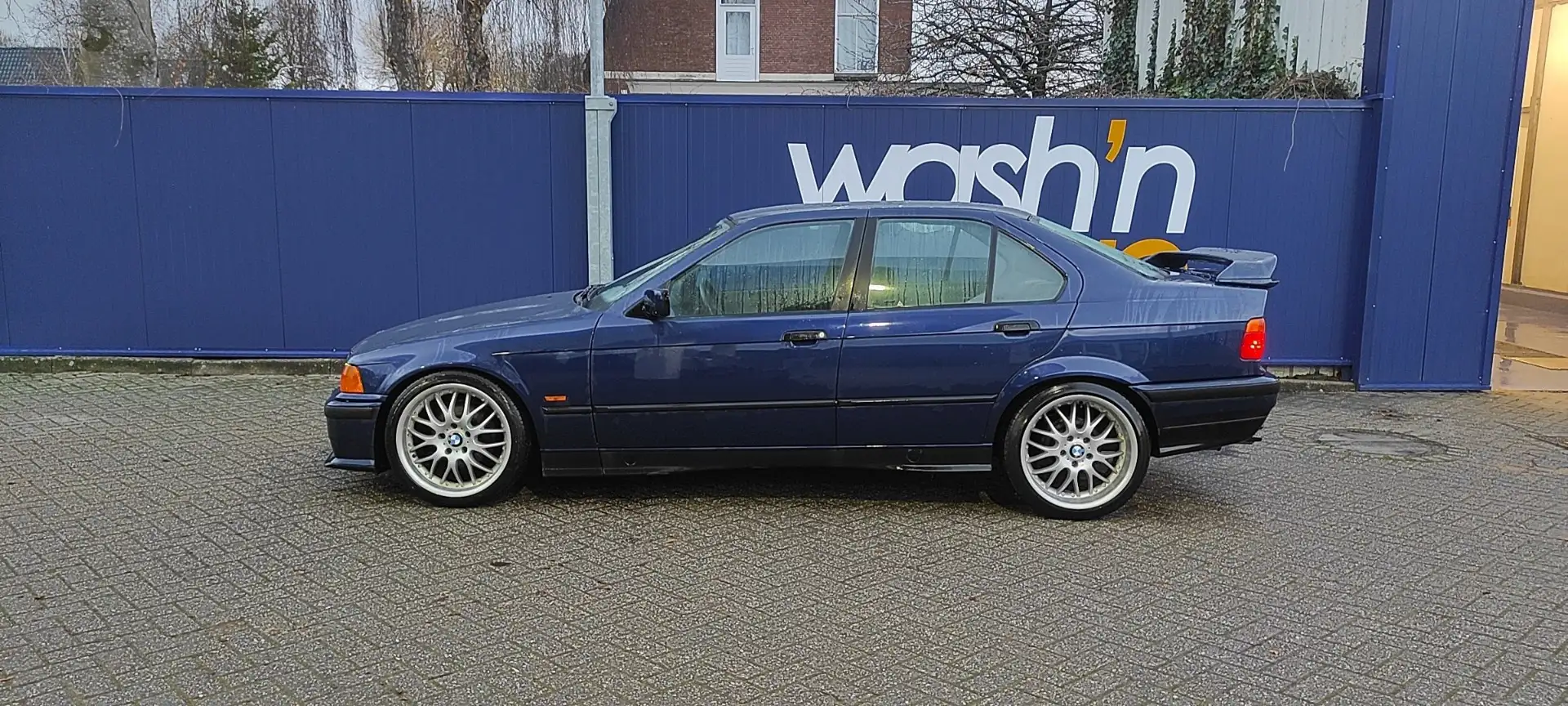 BMW 316 316i Blauw - 2