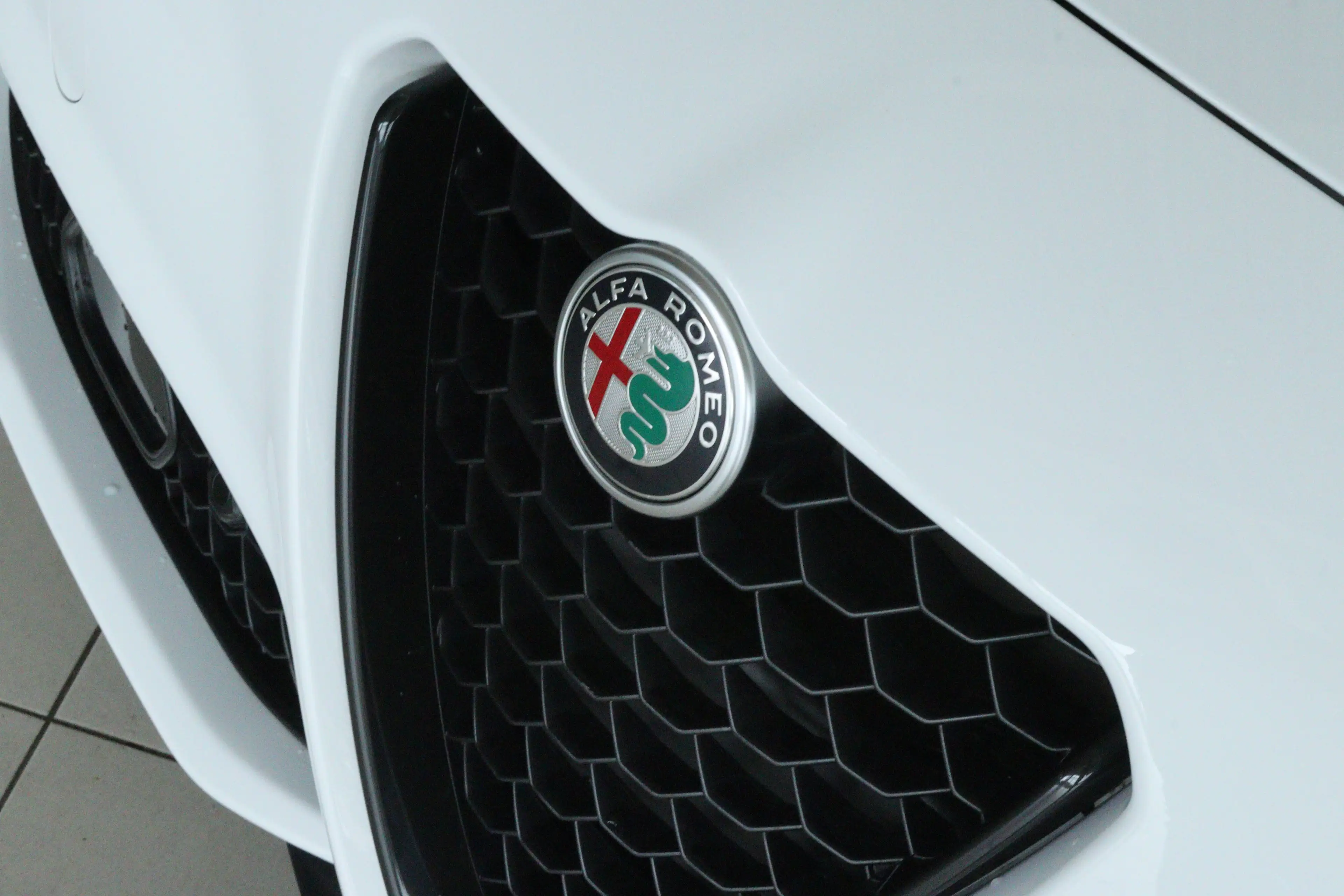 Alfa Romeo Giulia 2.0 T Veloce AWD | Adapt. Cruise | Schuifdak | Cam — photo 8