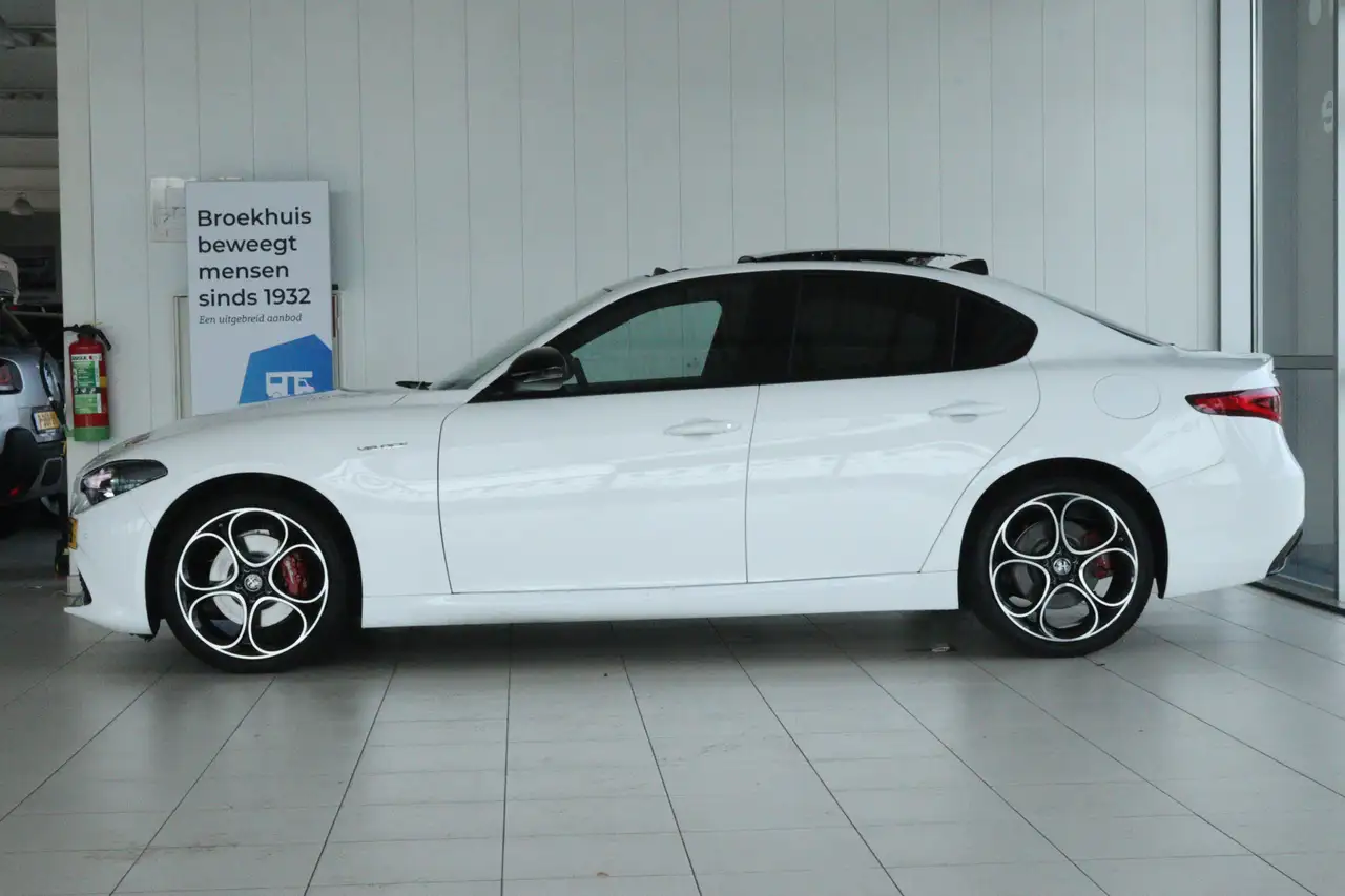 Alfa Romeo Giulia 2023