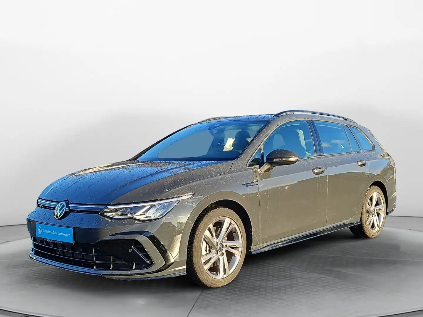 Volkswagen Golf VIII Variant 2.0TDI R-Line DSG Navi LED Grijs - 2