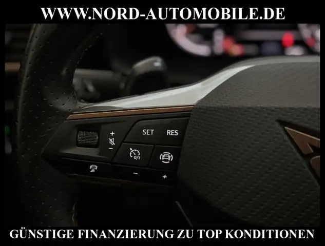 Cupra Leon view 28