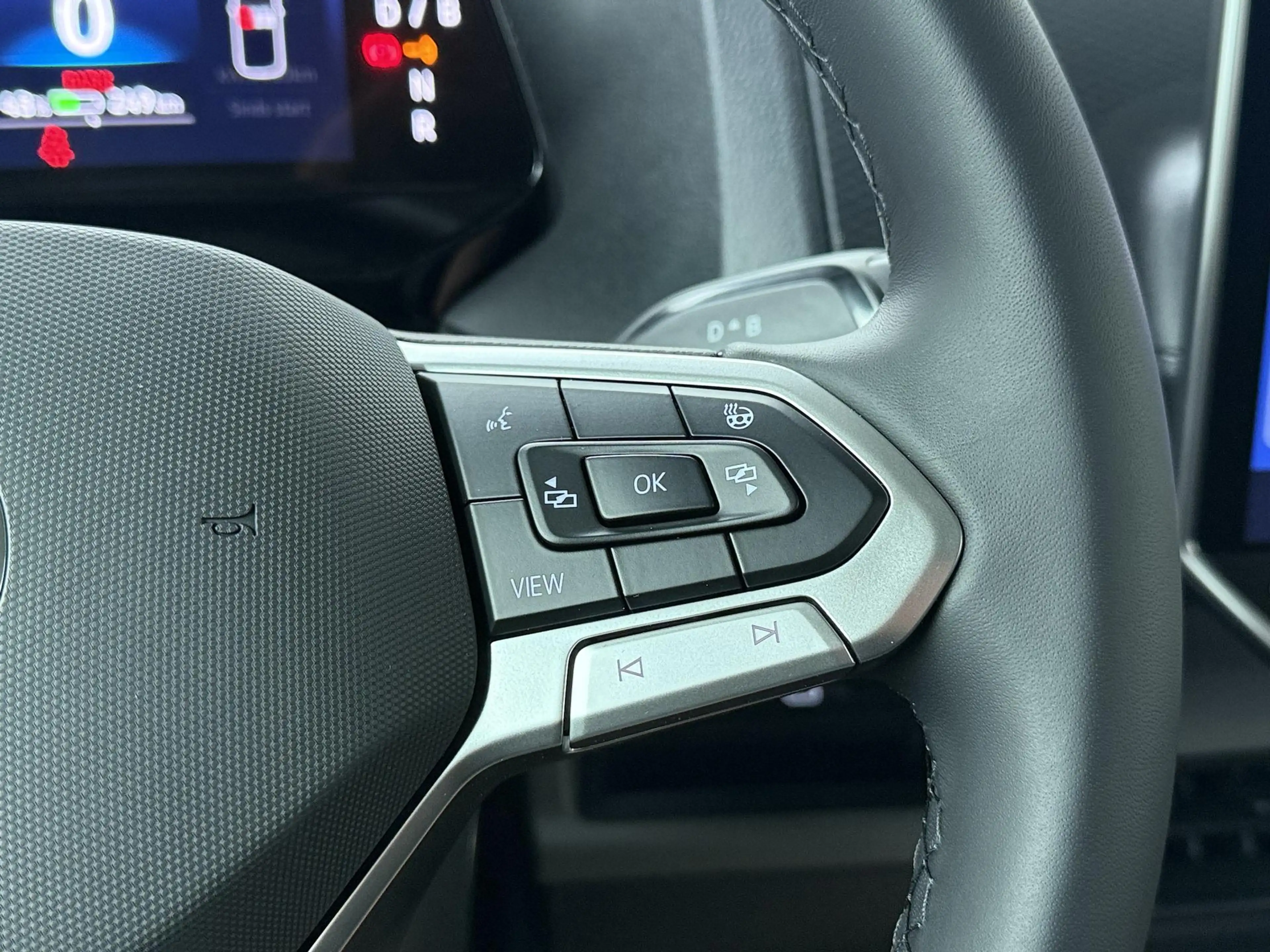 Volkswagen ID. Buzz Cargo Bedrijfswagens Bulli Limited Edition Elektromotor — photo 8