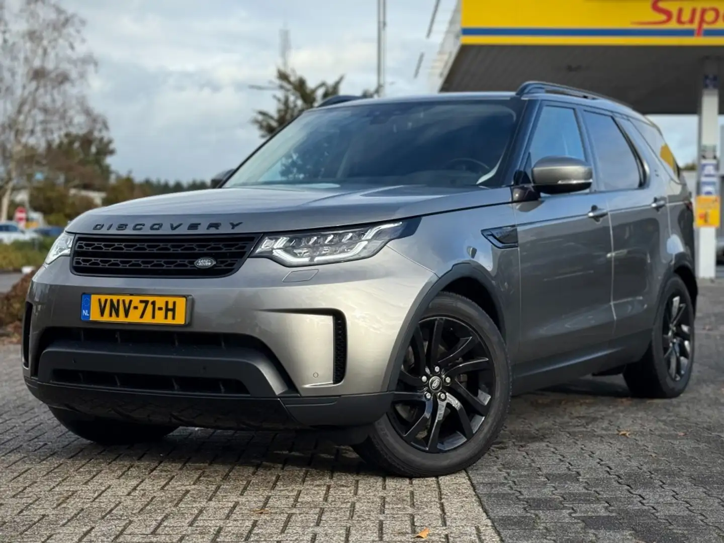 Land Rover Discovery 3.0 V6 HSE GRIJS KENTEKEN 2 PERS TREKHAAK 3500KG Gris - 1