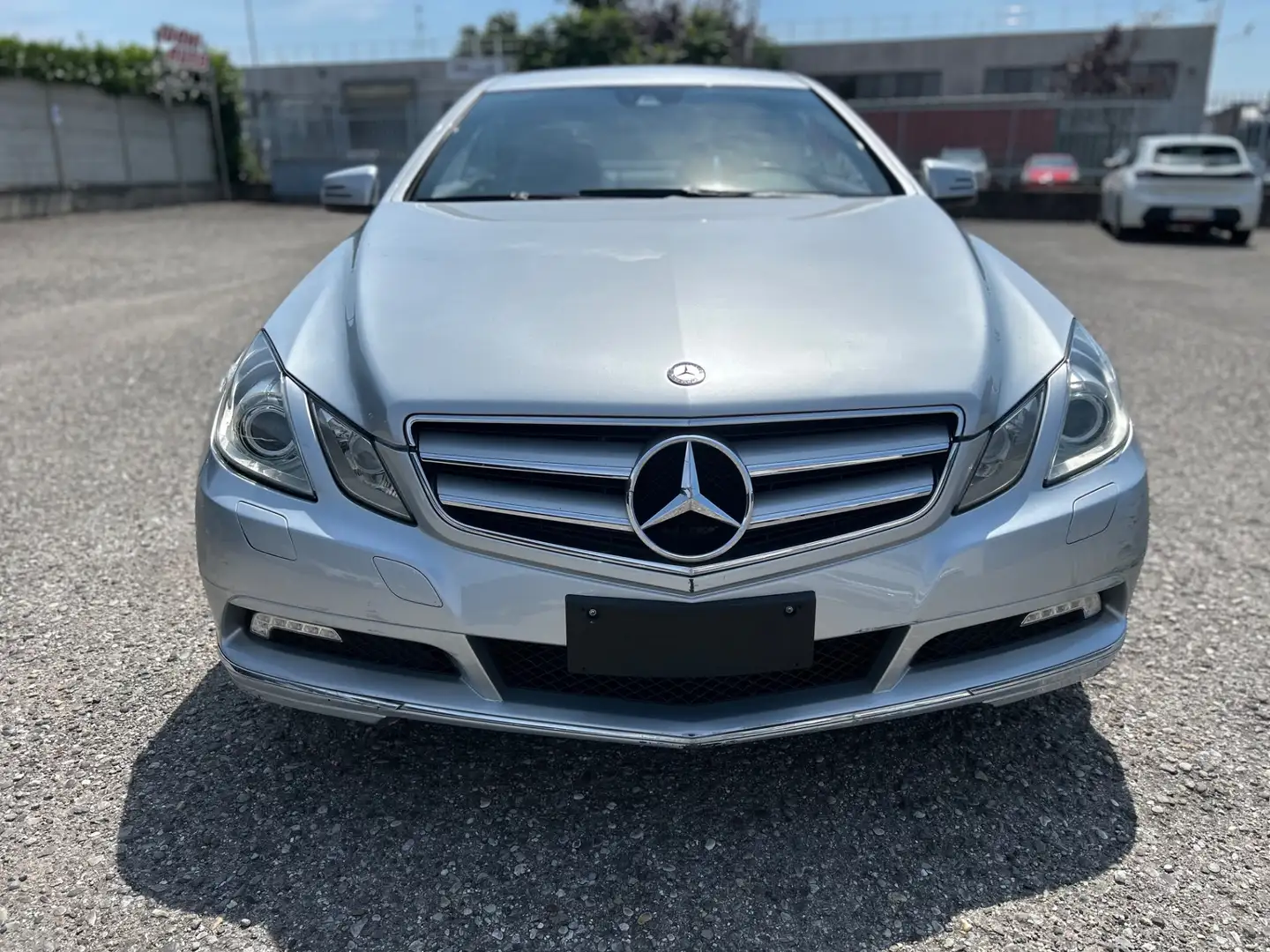 Mercedes-Benz E 220 E 220 CDI BlueEFFICIENCY Elegance Argento - 2