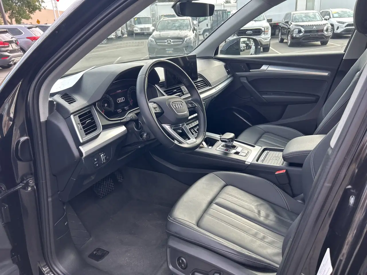 Audi Q5 снимка Audi Q5