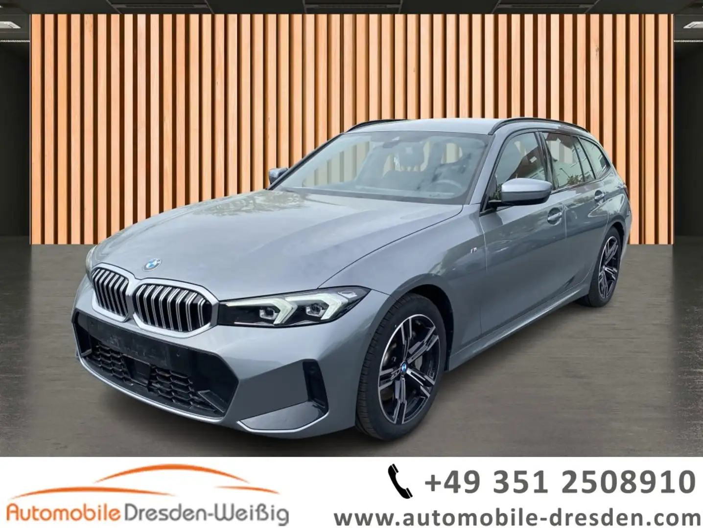 BMW 330 i Touring xDrive M Sport*ACC*HiFi*Kamera* Серый - 1