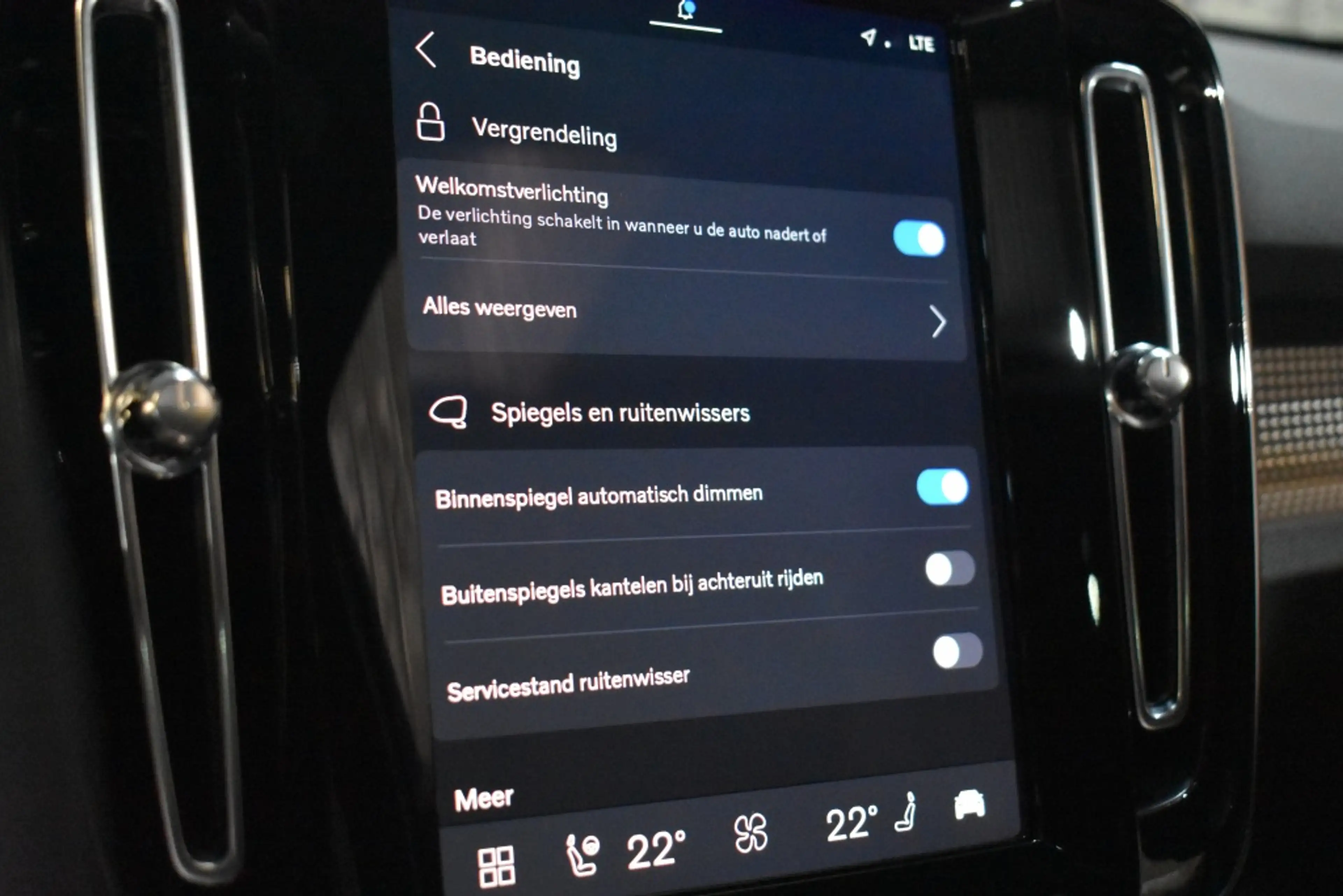 Volvo EX40 Twin 408pk/82kWh Black Edition Ultra Europa | Geti — photo 40