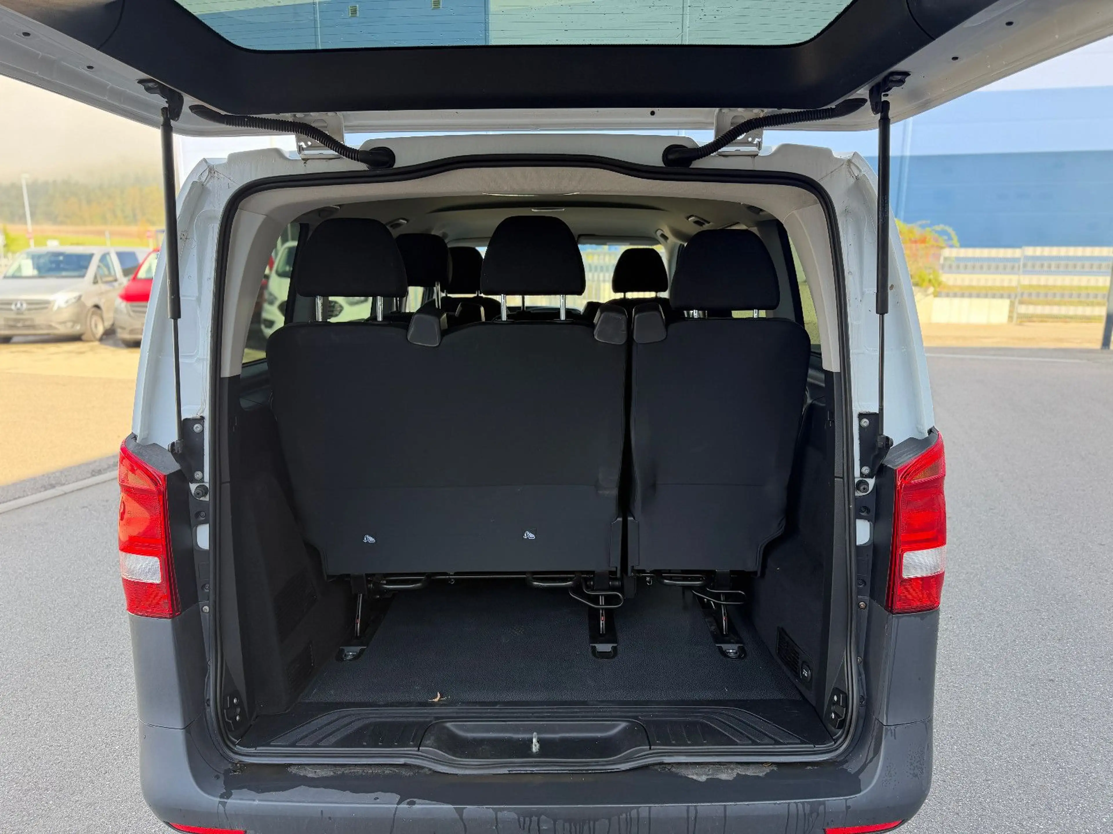 Mercedes-Benz Vito Tourer 116 CDI RWD kompakt Klima — photo 15