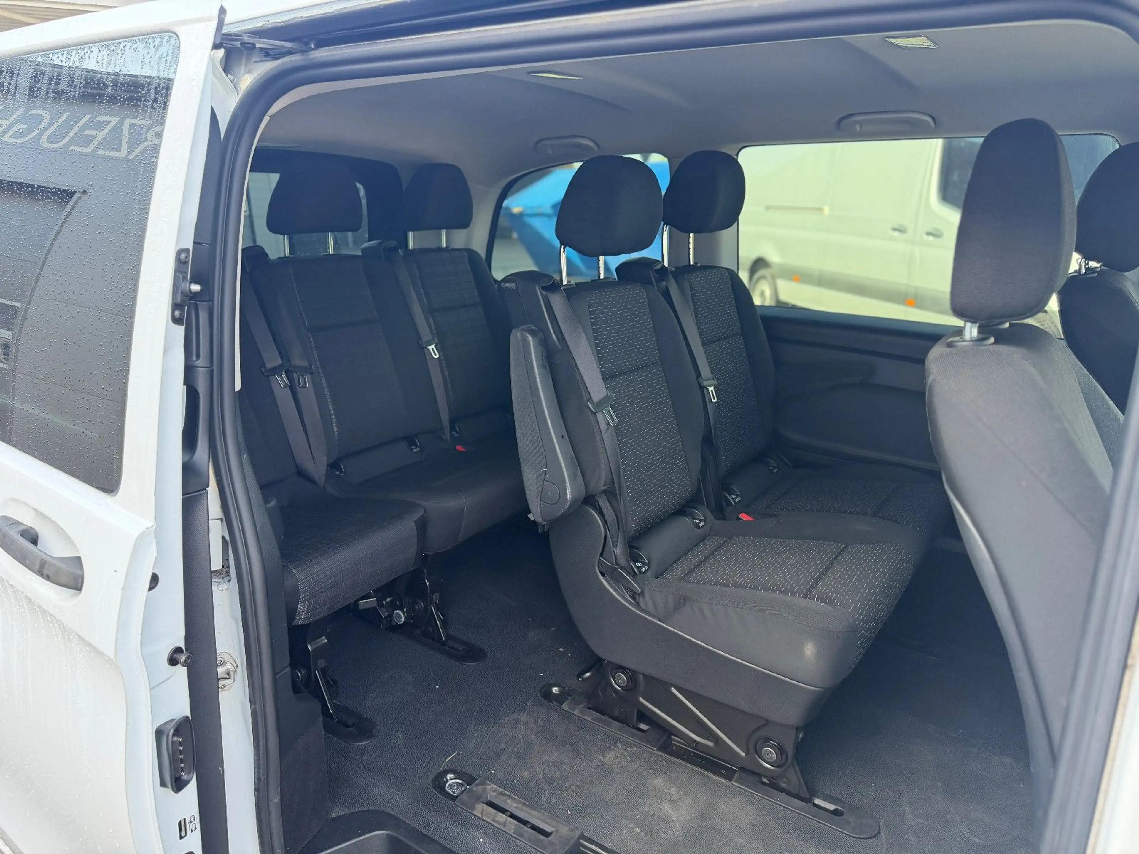 Mercedes-Benz Vito Tourer 116 CDI RWD kompakt Klima — photo 14