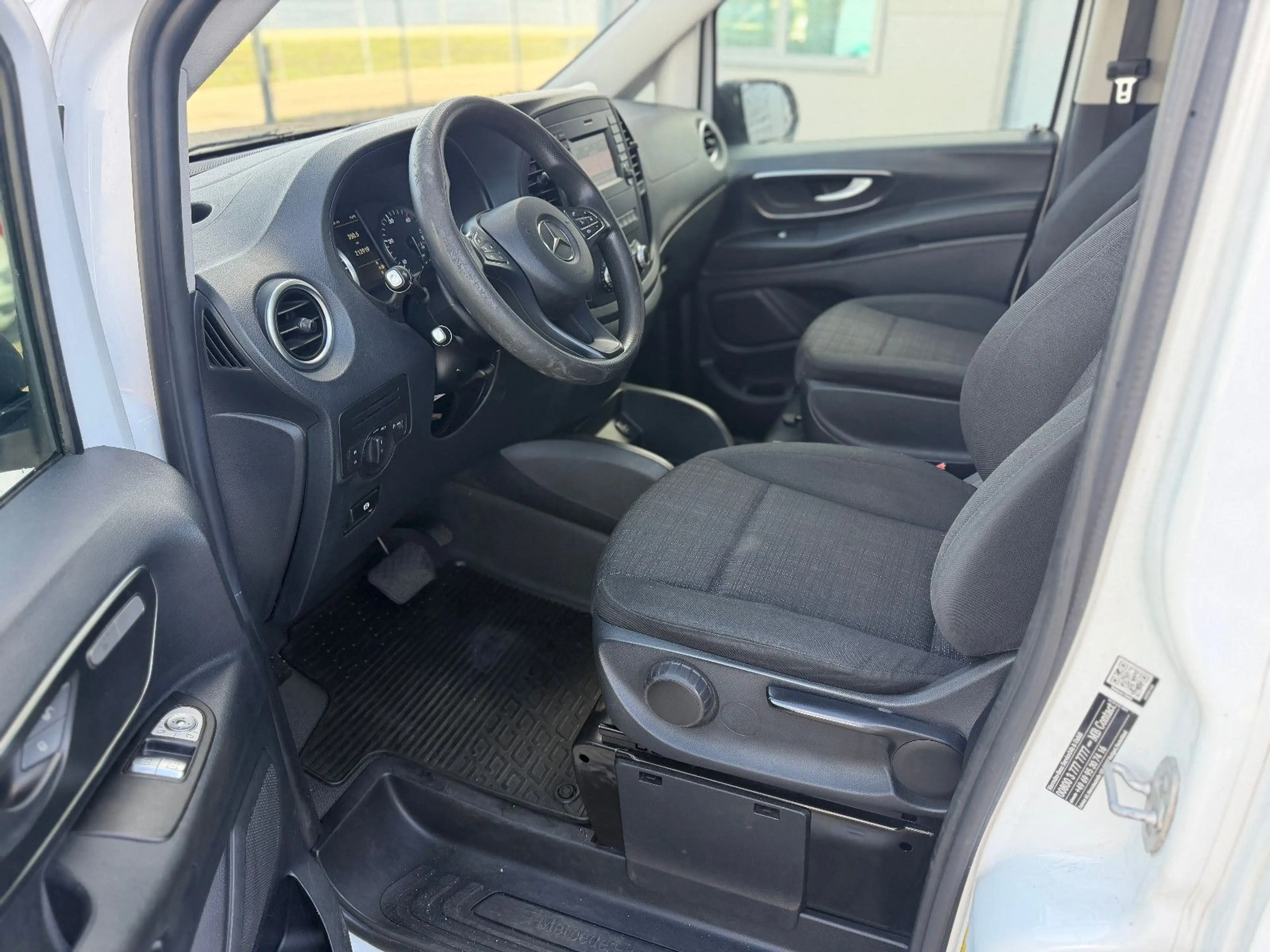 Mercedes-Benz Vito Tourer 116 CDI RWD kompakt Klima — photo 12