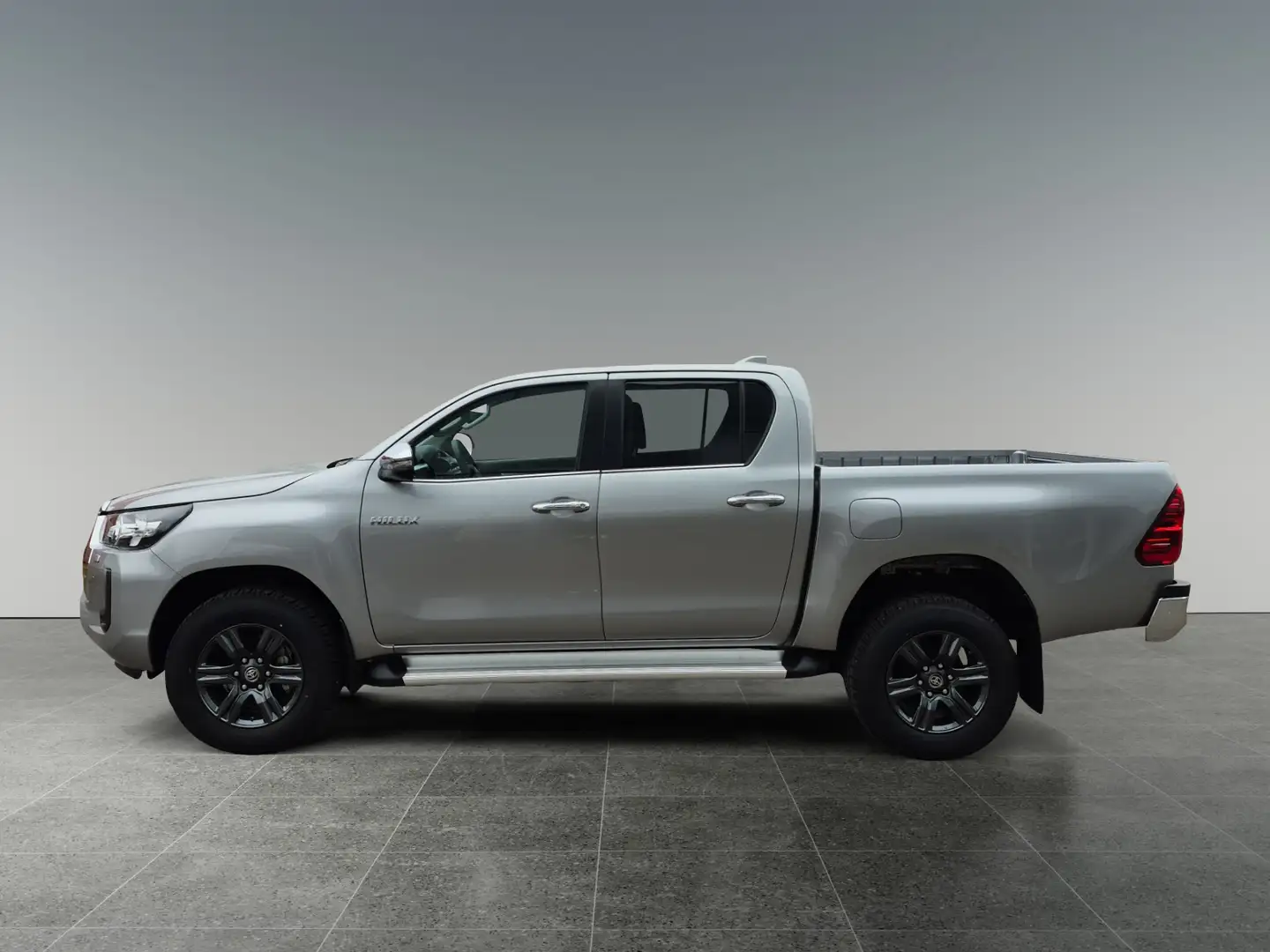 Toyota Hilux Hilux 2,4 l AT Double Cab Active Silber - 2