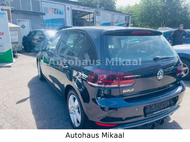 Volkswagen Golf view 5