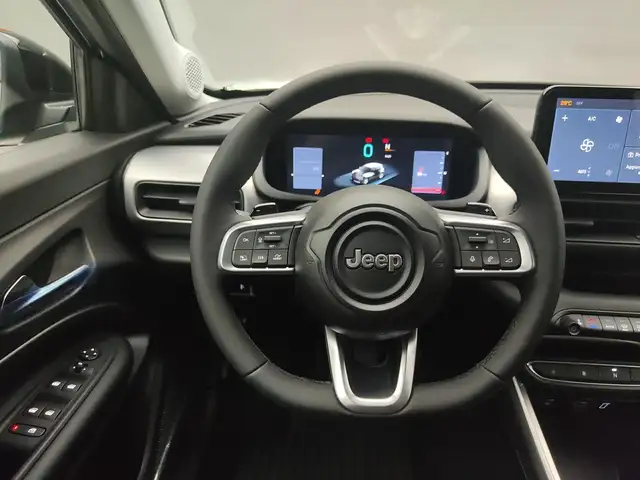 Jeep Avenger view 10
