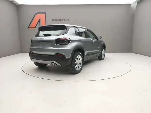 Jeep Avenger view 7